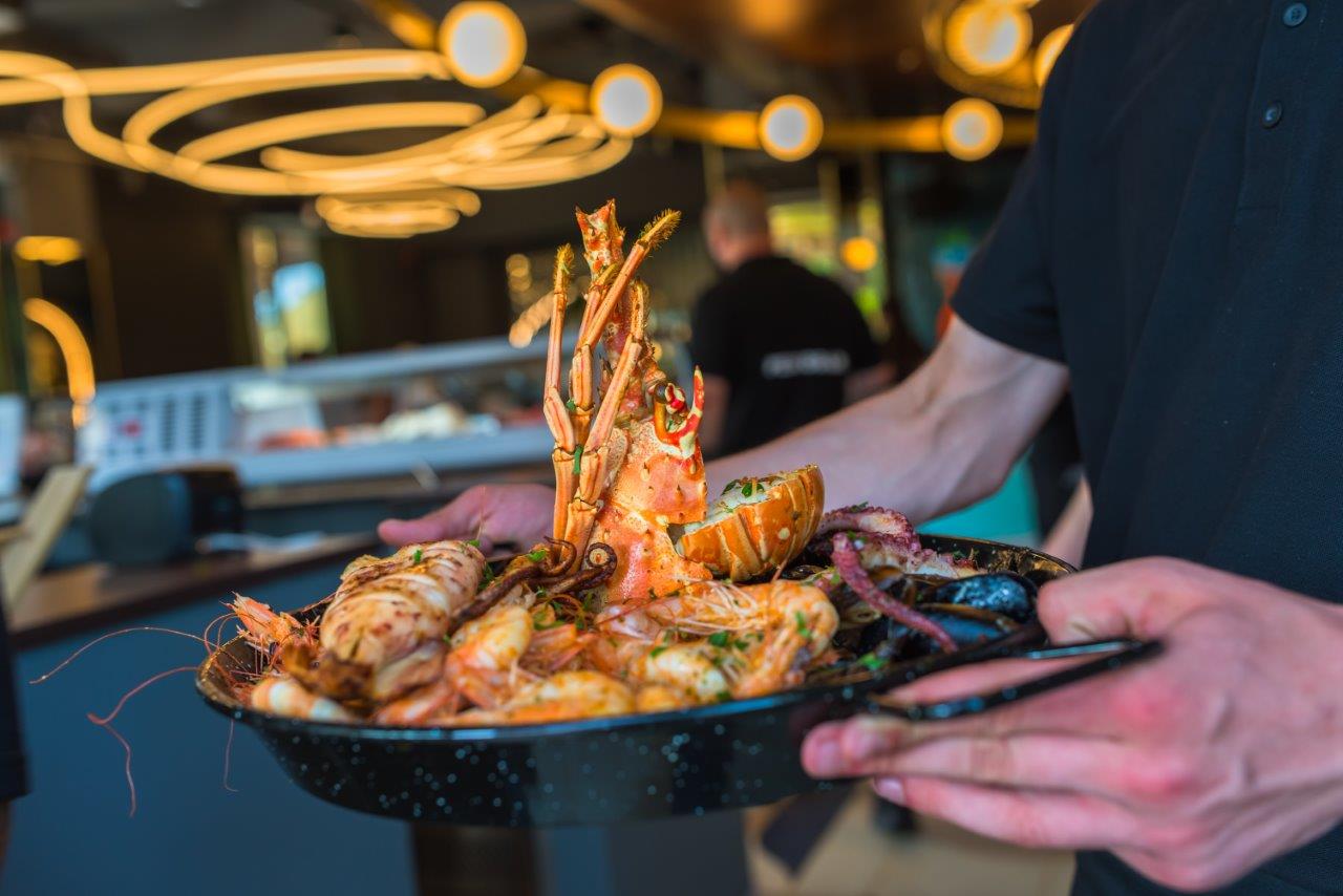 Iulius_Town_Timisoara_Taverna_Racilor_3_