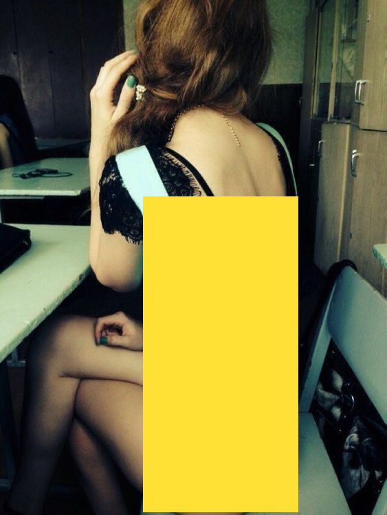 eleva cu spatele gol0 