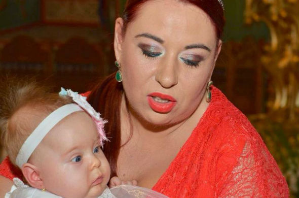 oana roman cu fetita 