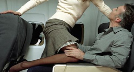 sex in avion 